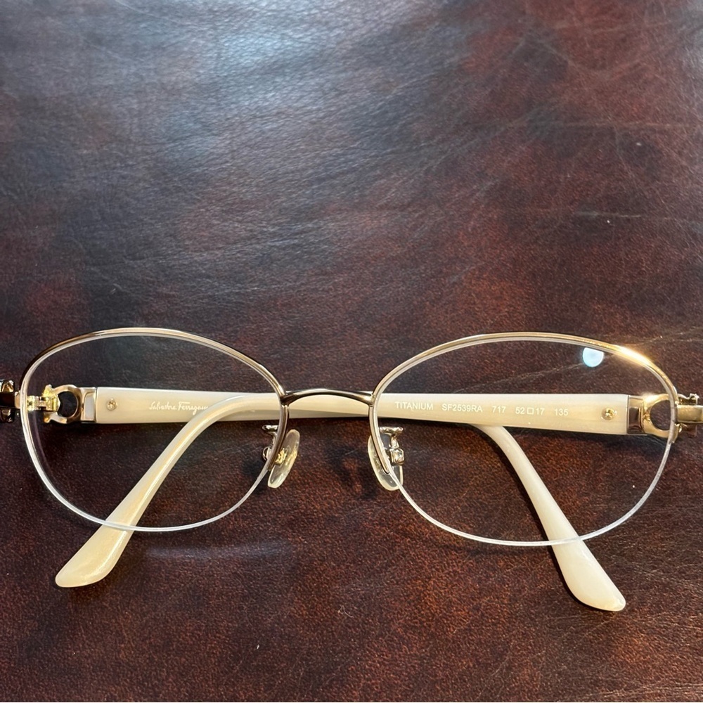 Salvatore Ferragamo frames